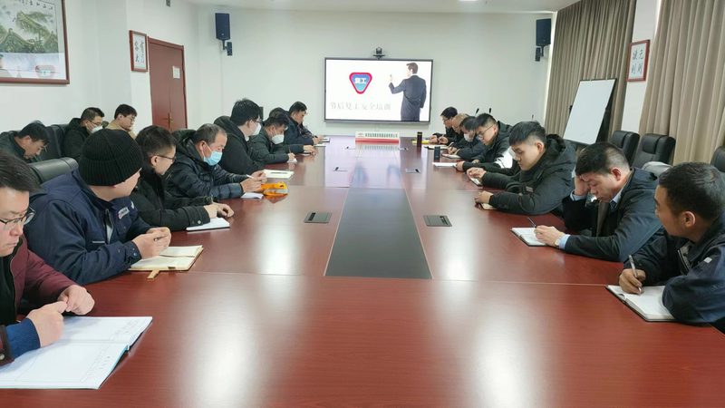 成人高考报名的首要环节是了解报名条件。根据国家规定，报名者需满足以下条件：