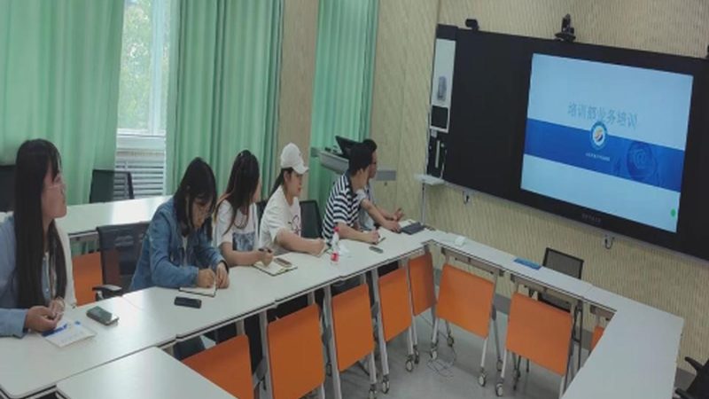 在培训实施过程中，要关注以下几点：